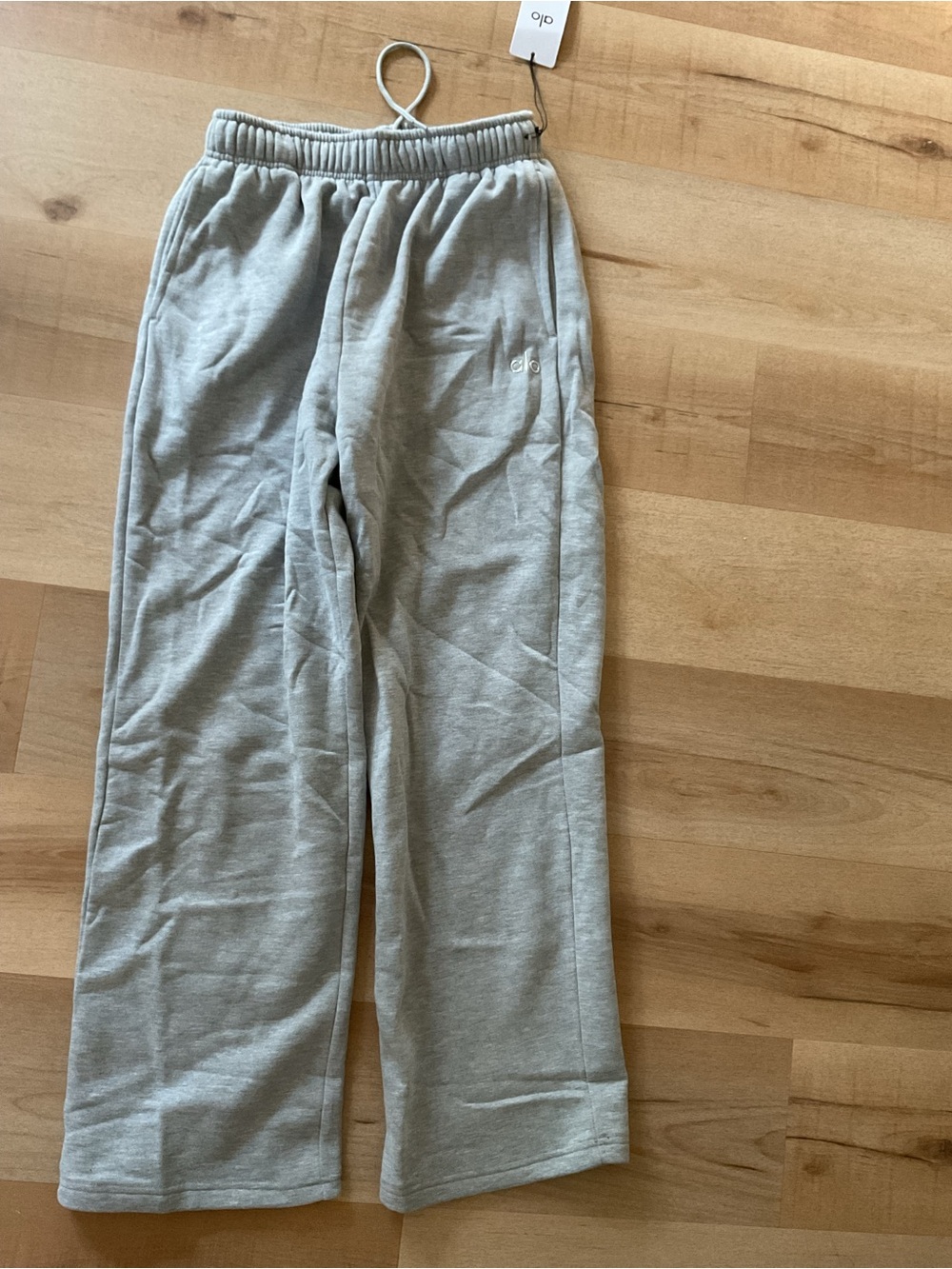 Alo sweats